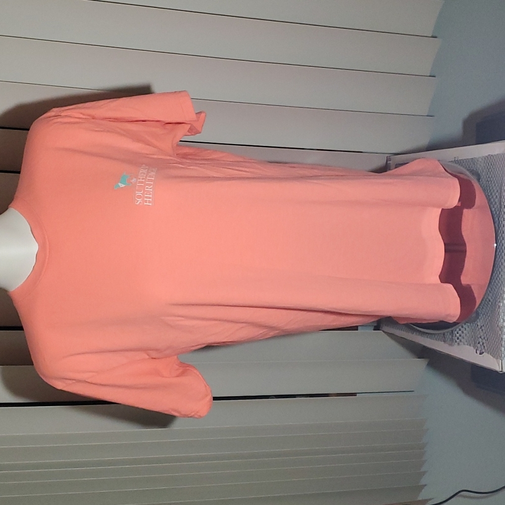 SOUTHERN HERITAGE Peach Double-sided Crabfest Scoop-neck T-shirt. EC. Sz M.